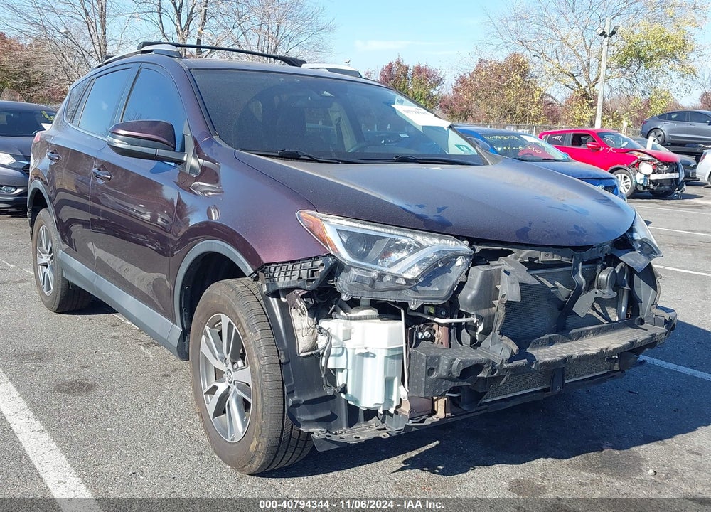 2016 TOYOTA RAV4 XLE VIN: 2T3RFREV6GW438901