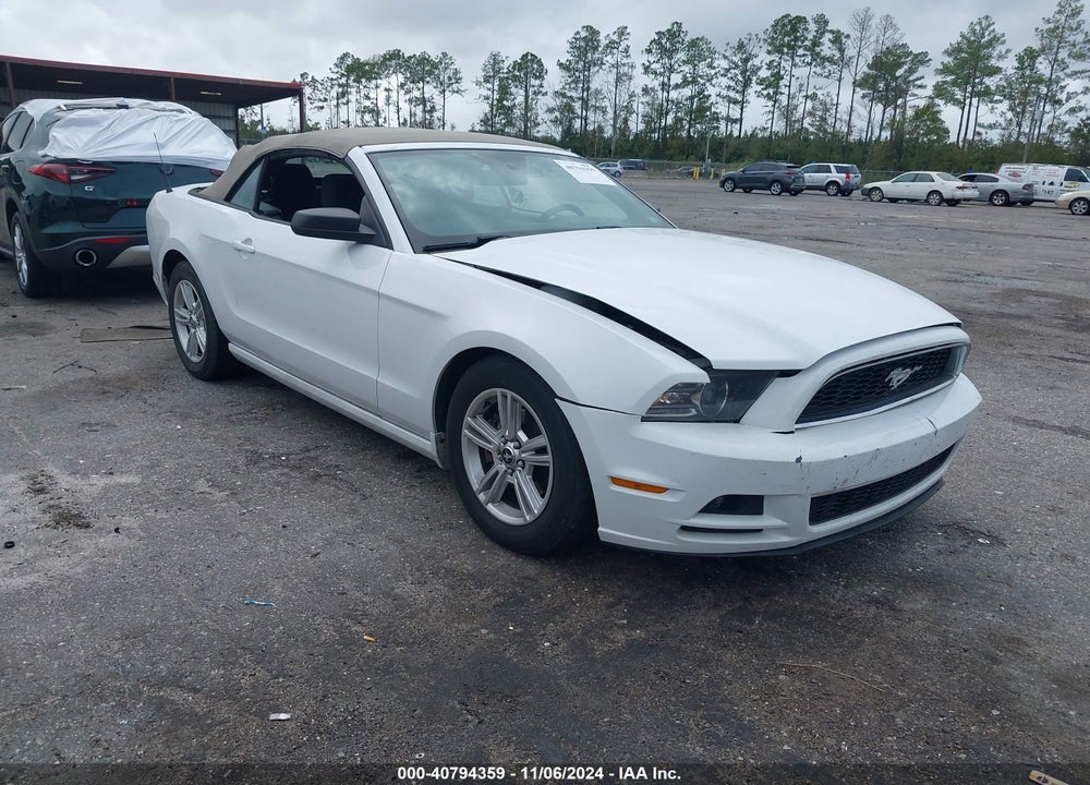 2014 FORD MUSTANG V6 VIN: 1ZVBP8EM5E5322865