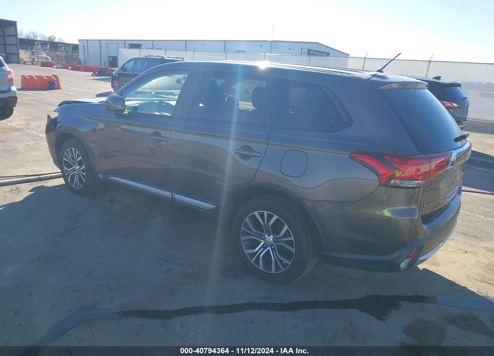 2016 MITSUBISHI OUTLANDER SE/SEL VIN: JA4AD3A37GZ006123