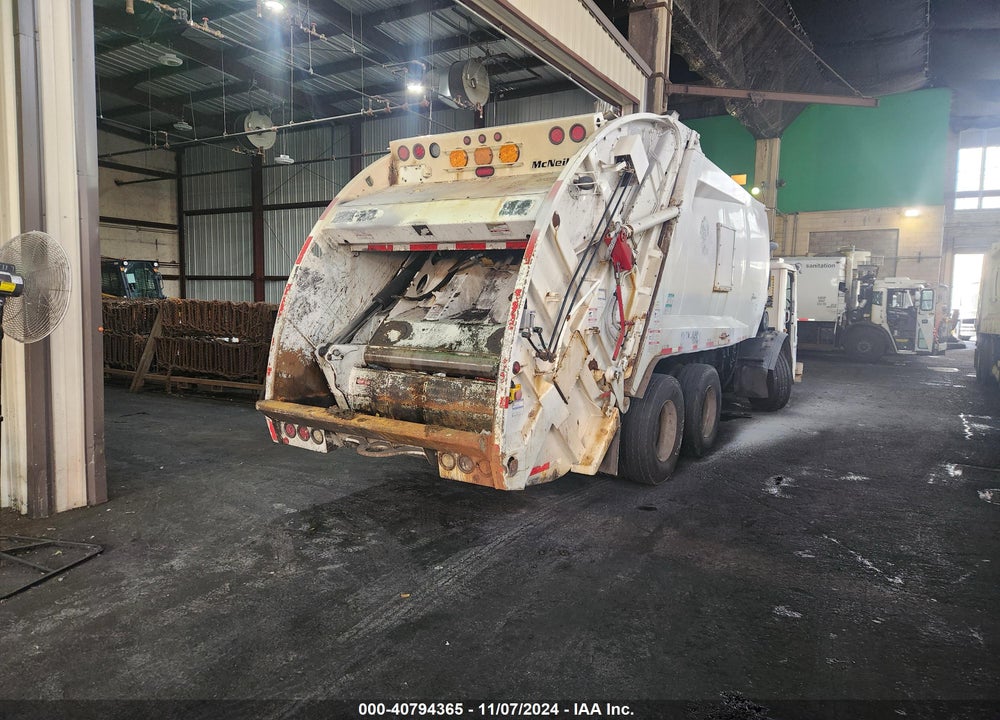 2013 MACK 600 LEU600 VIN: 1M2AU02C6DM006993