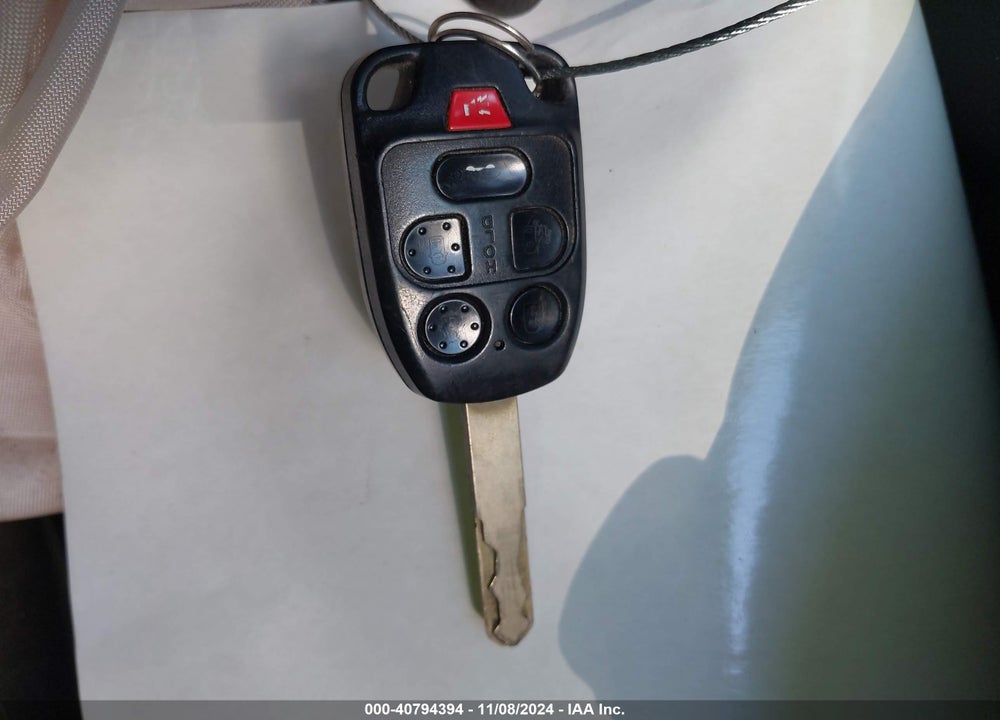 2011 HONDA ODYSSEY EX-L VIN: 5FNRL5H61BB011453
