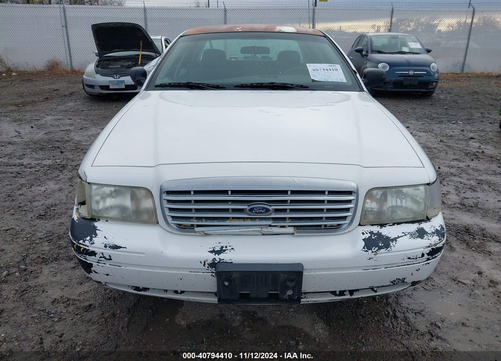2004 FORD POLICE INTERCEPTOR BASE W/3.27 AXLE/NGV BASE W/3.27 AXLE/POLICE VIN: 2FAHP71W34X135092