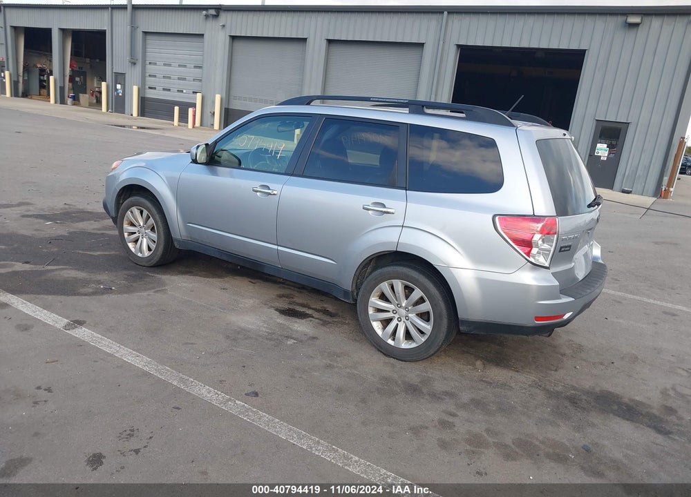 2013 SUBARU FORESTER 2.5X LIMITED VIN: JF2SHAEC2DH431698