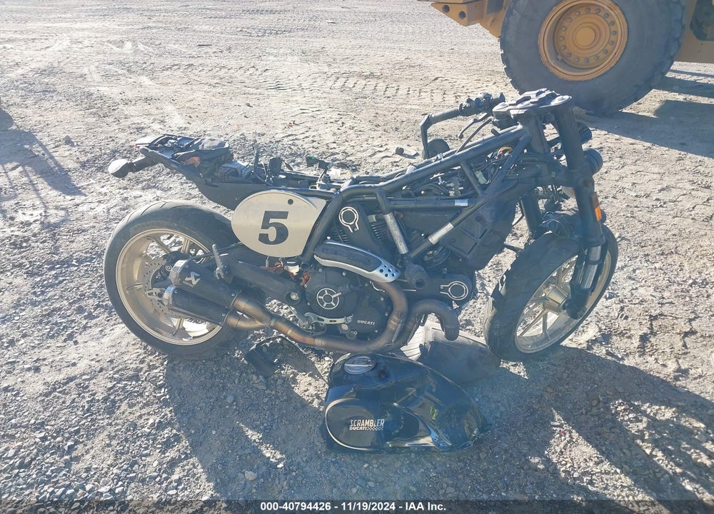 2017 DUCATI SCRAMBLER 800 VIN: ZDM15ANM3HB020965