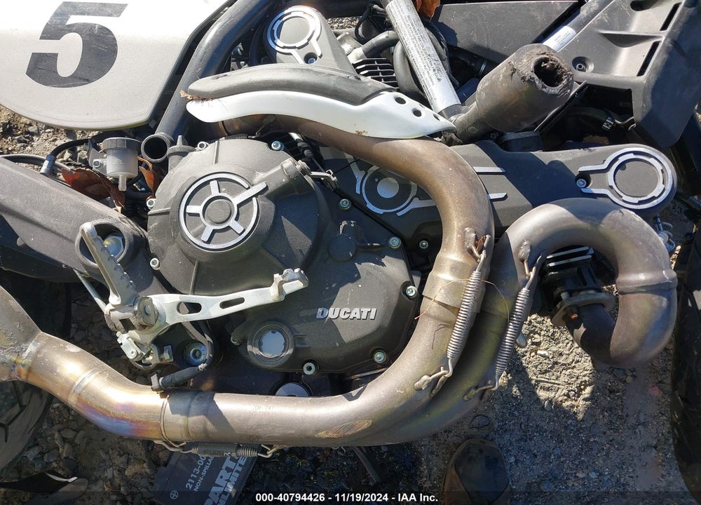 2017 DUCATI SCRAMBLER 800 VIN: ZDM15ANM3HB020965