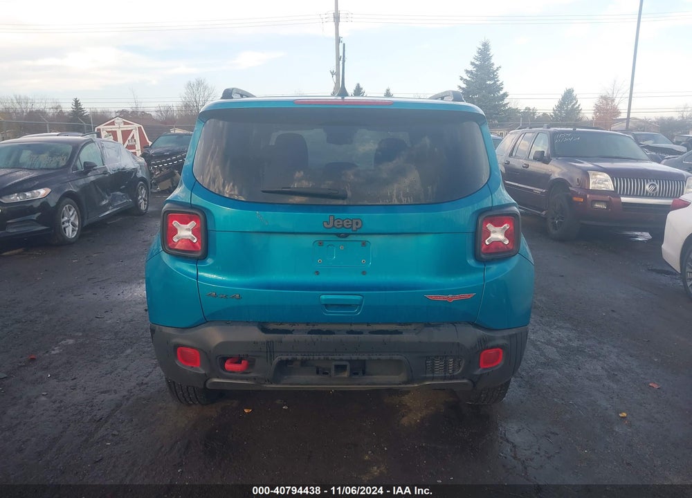 2022 JEEP RENEGADE TRAILHAWK 4X4 VIN: ZACNJDC18NPN82197