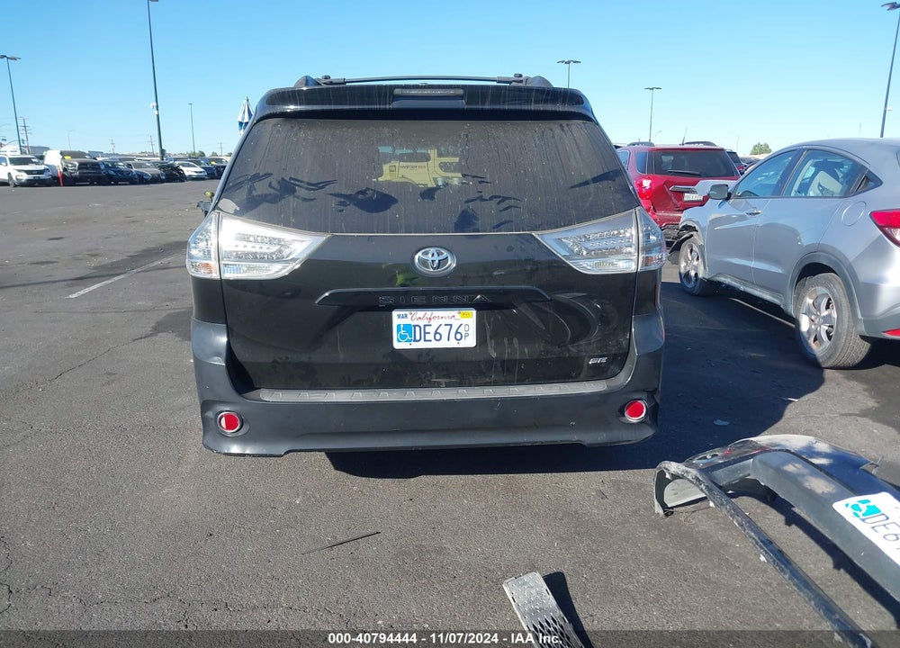 2012 TOYOTA SIENNA SE 8 PASSENGER VIN: 5TDXK3DC7CS220994