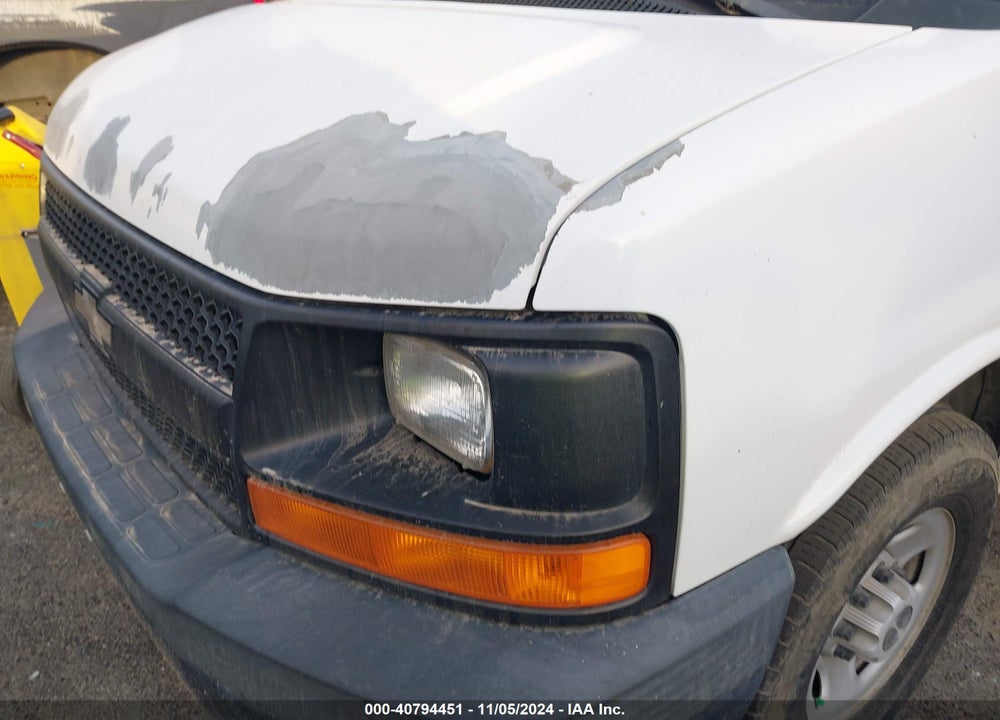 2009 CHEVROLET EXPRESS 2500 WORK VAN VIN: 1GCGG25C491128578
