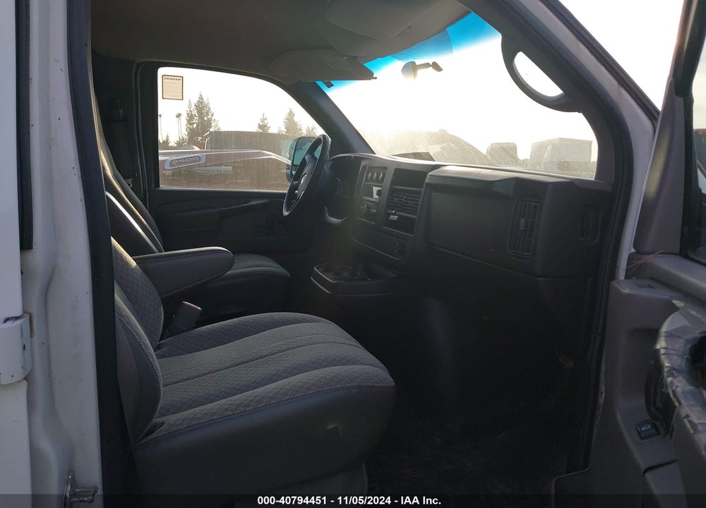 2009 CHEVROLET EXPRESS 2500 WORK VAN VIN: 1GCGG25C491128578