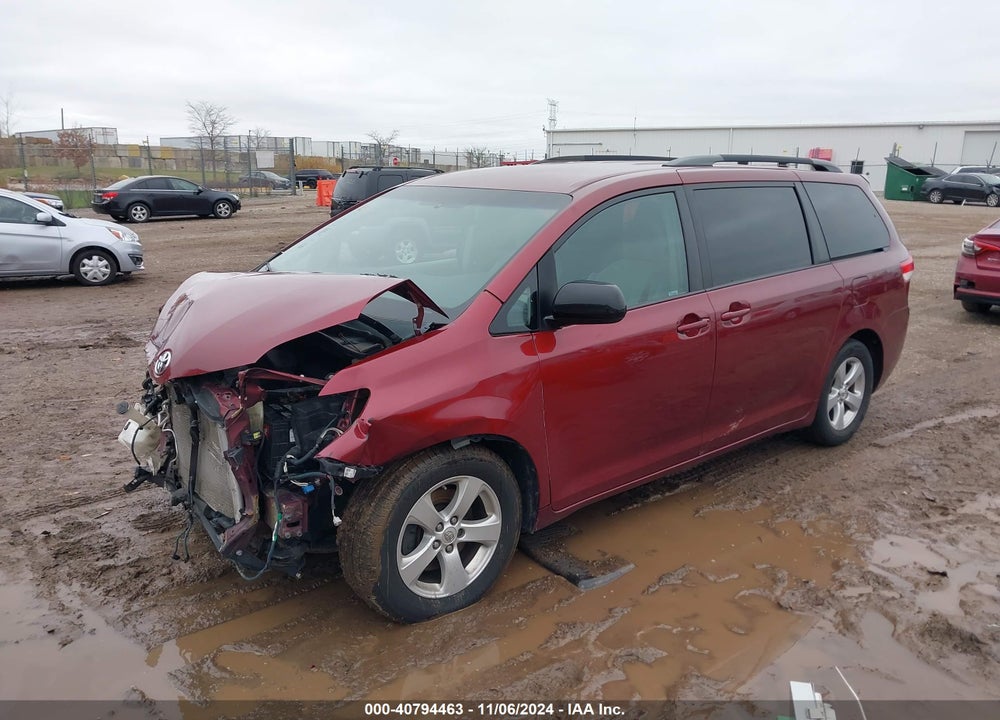 2013 TOYOTA SIENNA LE V6 8 PASSENGER VIN: 5TDKK3DC0DS403889