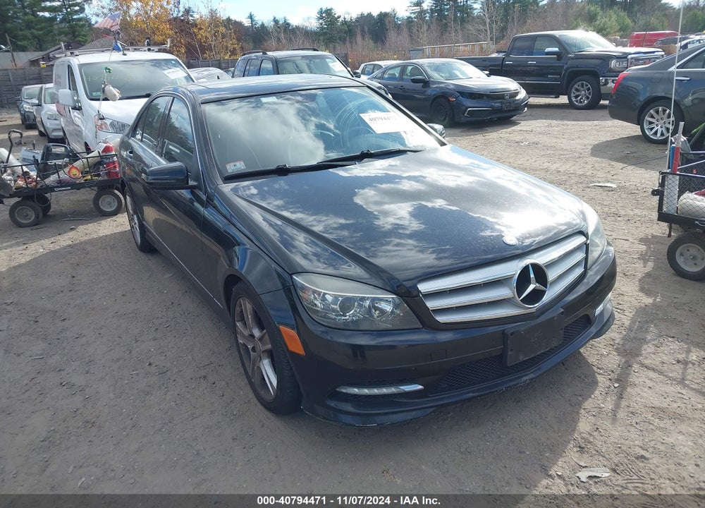 2011 MERCEDES-BENZ C 300 VIN: WDDGF8BB7BR150038