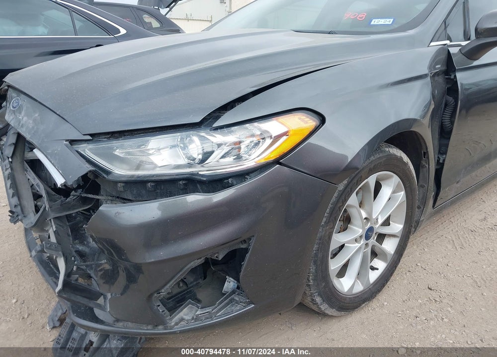 2019 FORD FUSION SE VIN: 3FA6P0H79KR123411