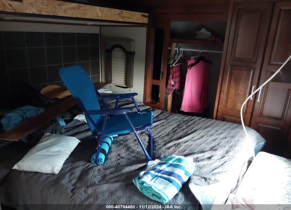 2018 KEYSTONE AVALANCHE VIN: 4YDF37528JE760764