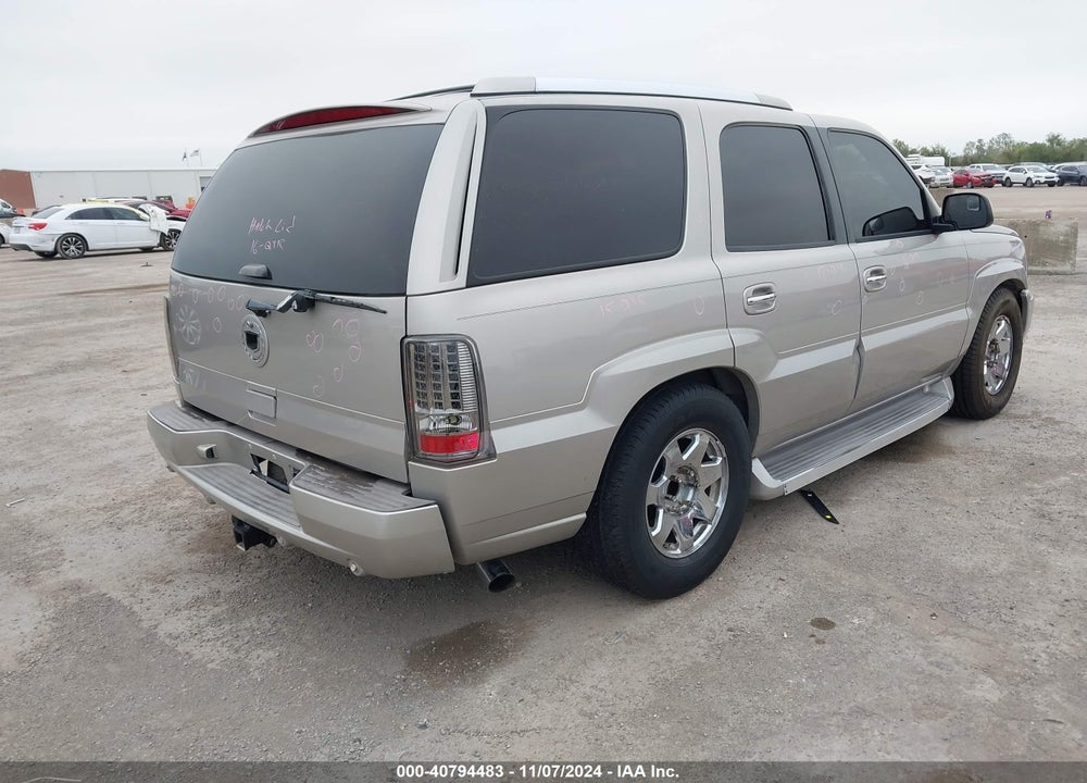 2005 CADILLAC ESCALADE STANDARD VIN: 1GYEC63N45R235392