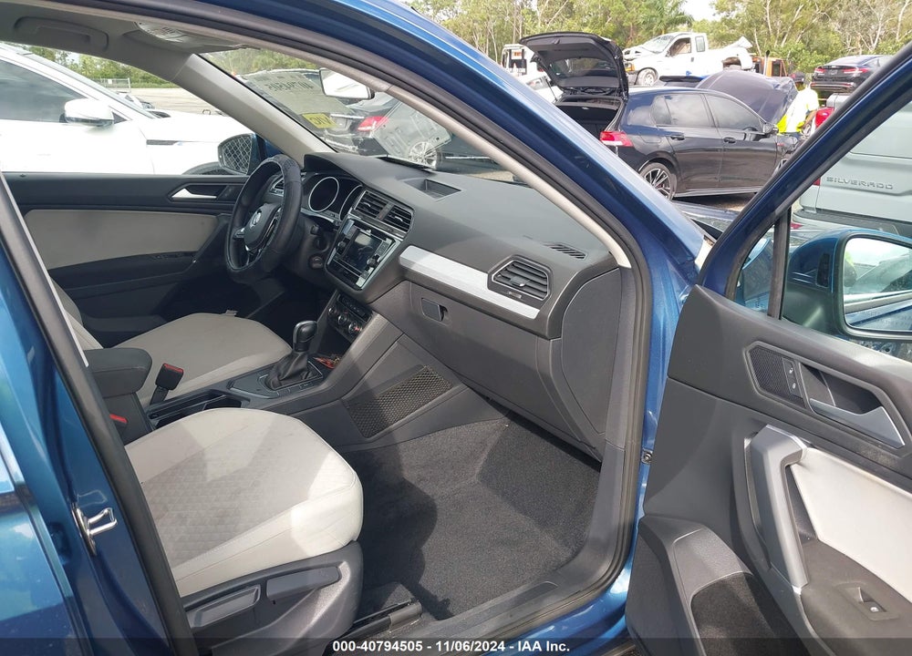 2020 VOLKSWAGEN TIGUAN 2.0T S VIN: 3VV1B7AX7LM140570