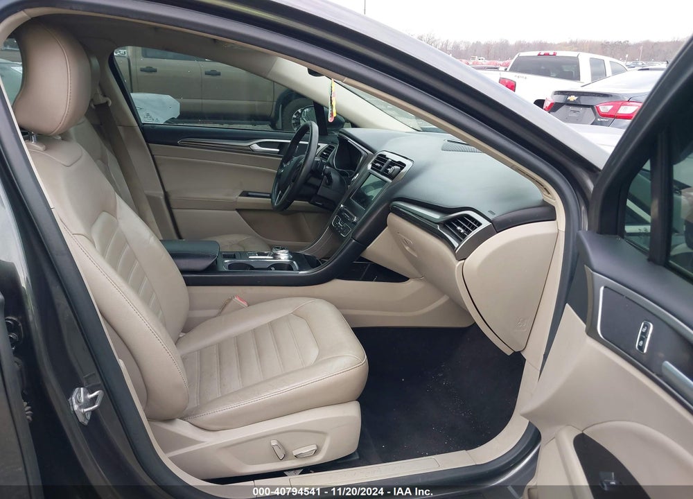2017 FORD FUSION VIN: 3FA6P0H94HR137193