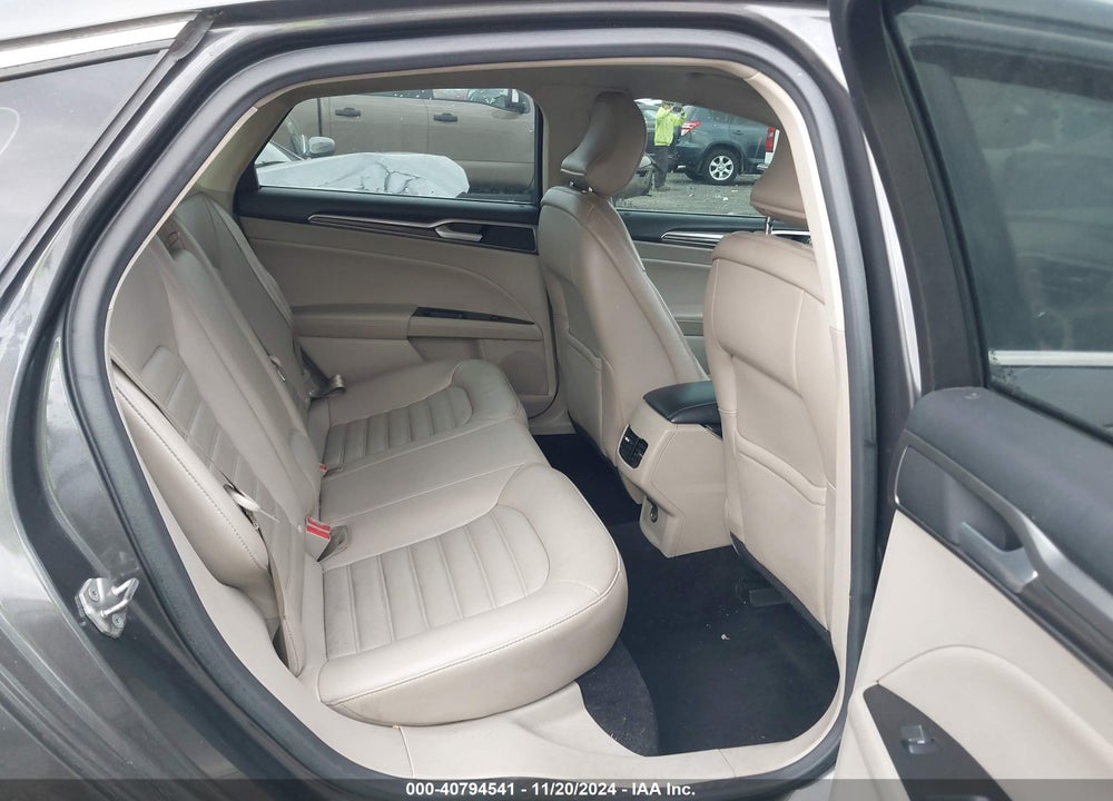 2017 FORD FUSION VIN: 3FA6P0H94HR137193