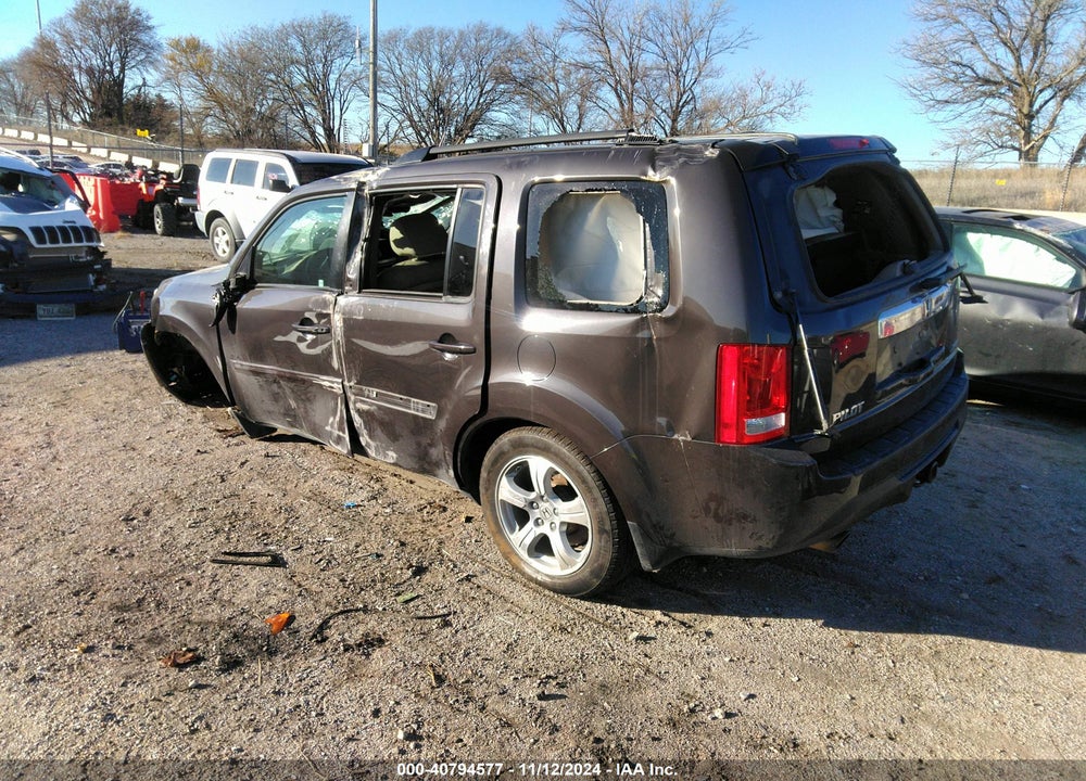 2015 HONDA PILOT EX-L VIN: 5FNYF4H52FB002125