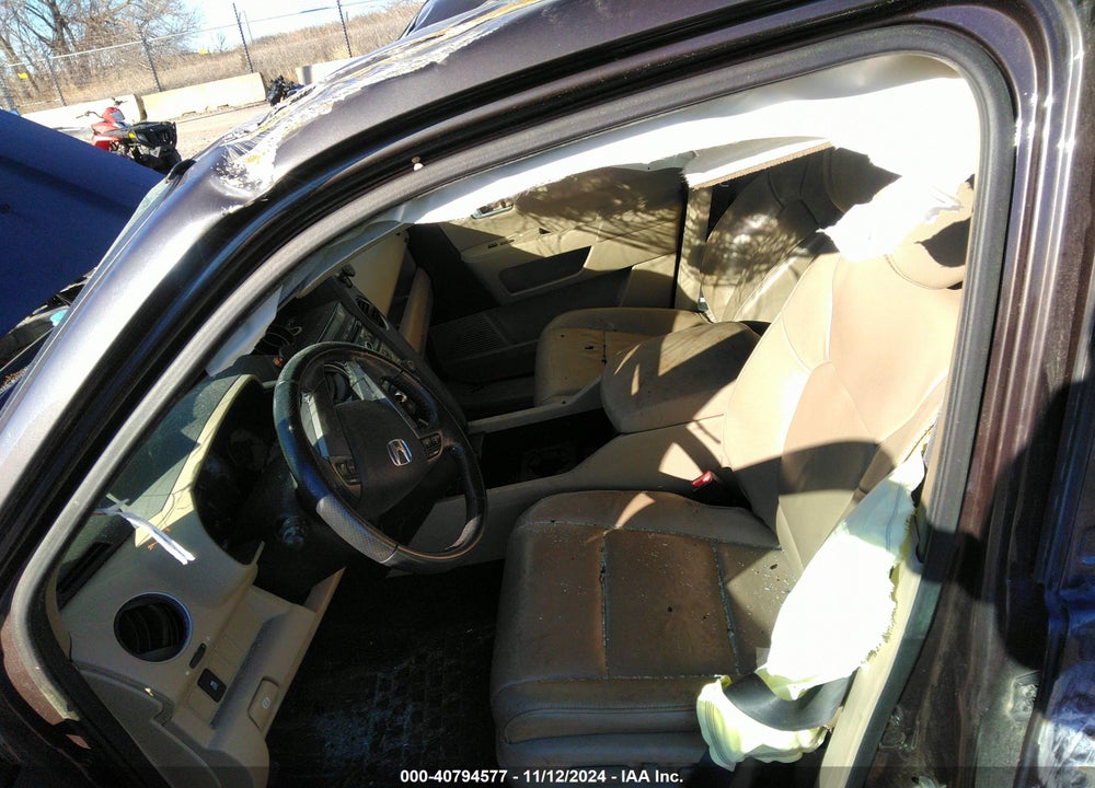 2015 HONDA PILOT EX-L VIN: 5FNYF4H52FB002125