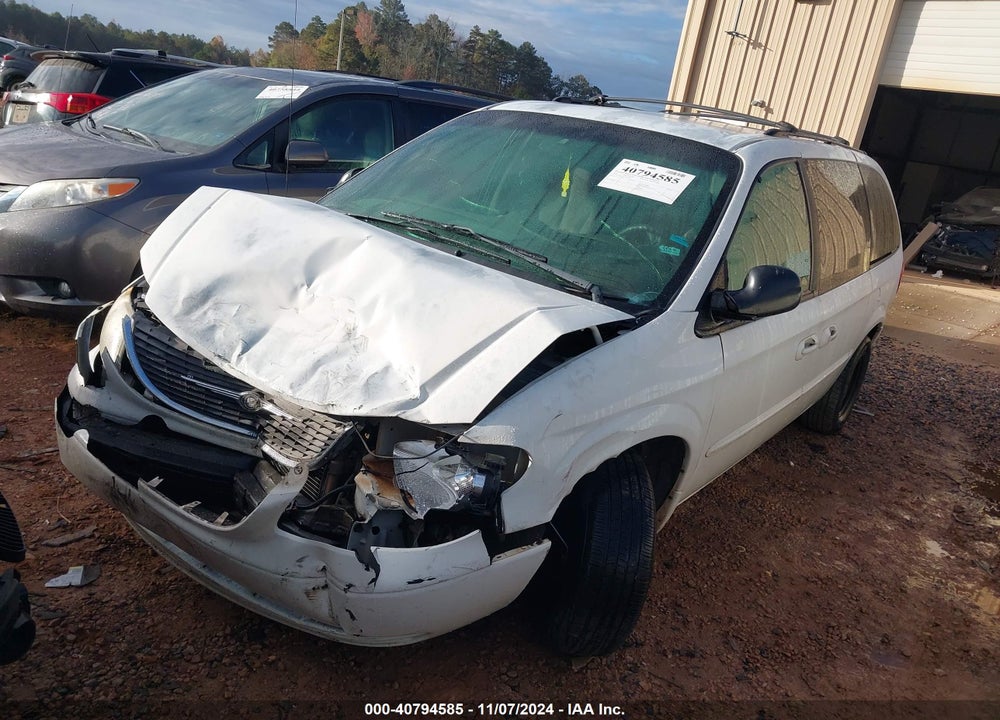 2002 CHRYSLER TOWN & COUNTRY LX VIN: 2C4GP443X2R755350