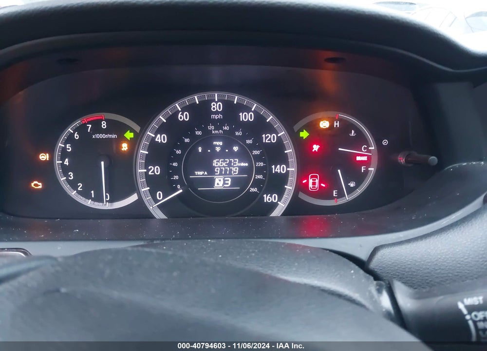 2017 HONDA ACCORD EX-L V6 VIN: 1HGCR3F81HA005703