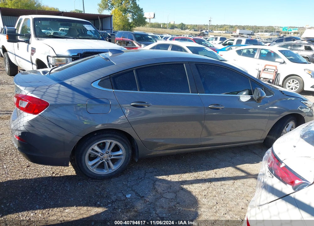 2018 CHEVROLET CRUZE LT AUTO VIN: 1G1BE5SM2J7211970
