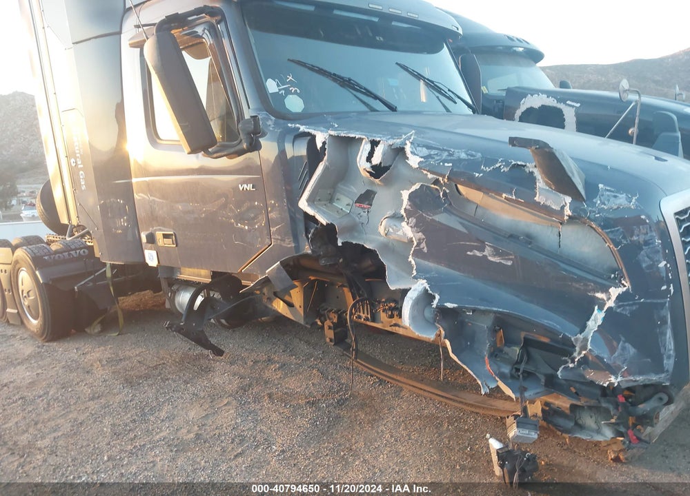 2022 VOLVO VNL VIN: 4V4NC9UG3NN312188