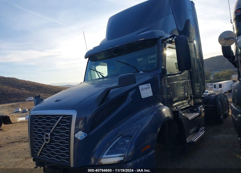 2022 VOLVO VNL VIN: 4V4NC9UG3NN312188