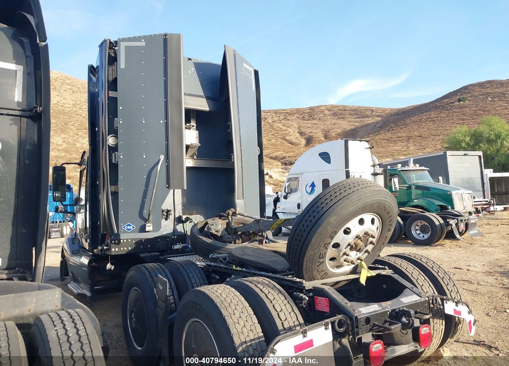 2022 VOLVO VNL VIN: 4V4NC9UG3NN312188