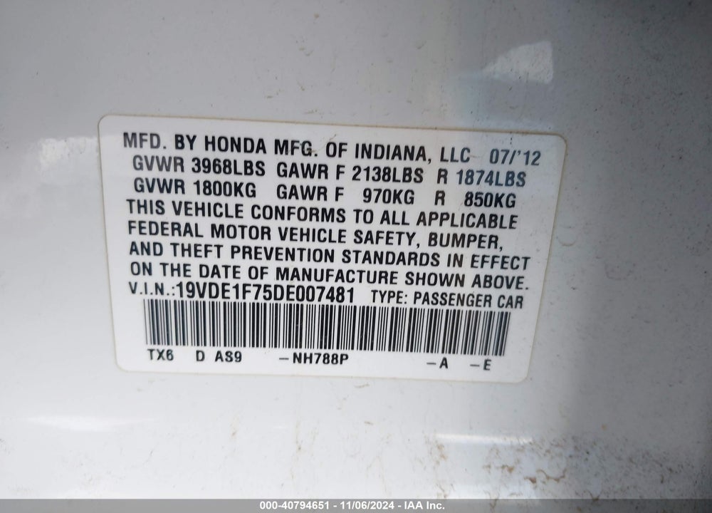 2013 ACURA ILX 2.0L VIN: 19VDE1F75DE007481