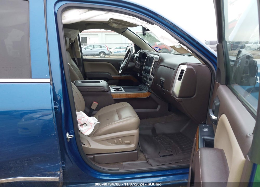 2018 GMC SIERRA 1500 SLT VIN: 3GTU2NEC8JG279657