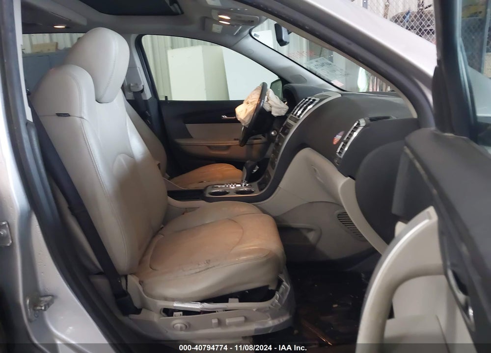 2011 GMC ACADIA SLT-2 VIN: 1GKKRSED4BJ301815