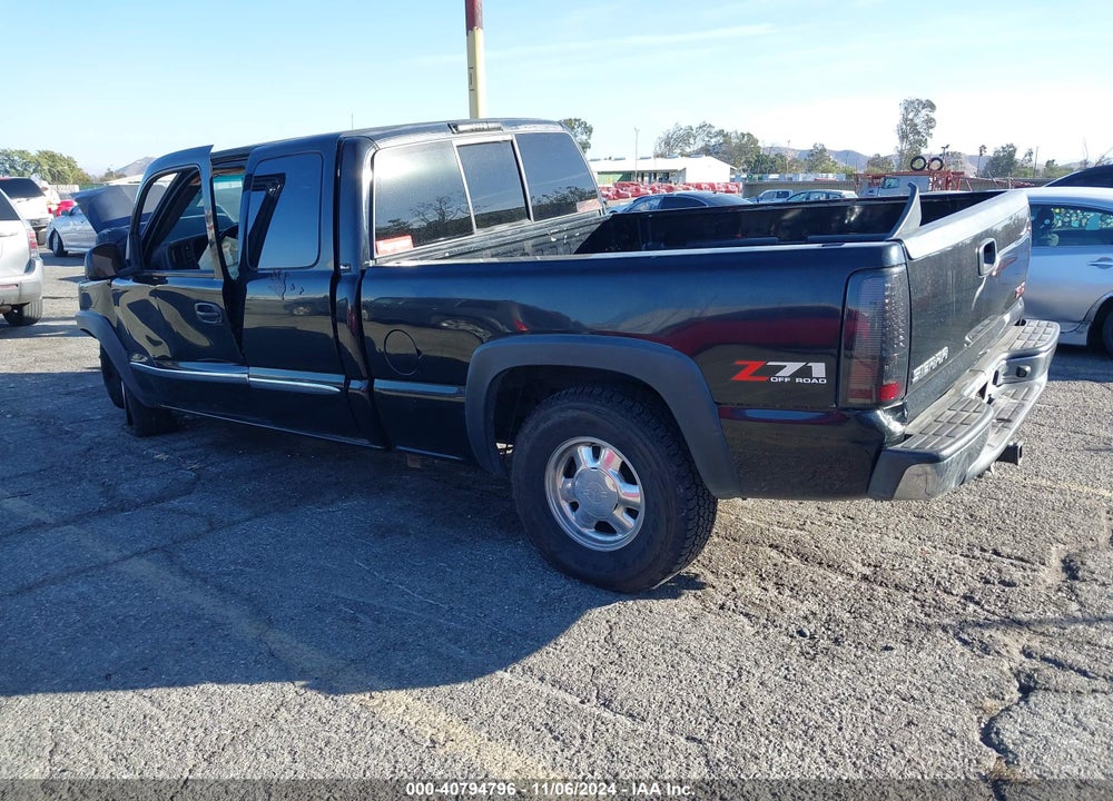 2003 GMC SIERRA 1500 SLE VIN: 1GTEK19TX3E145928