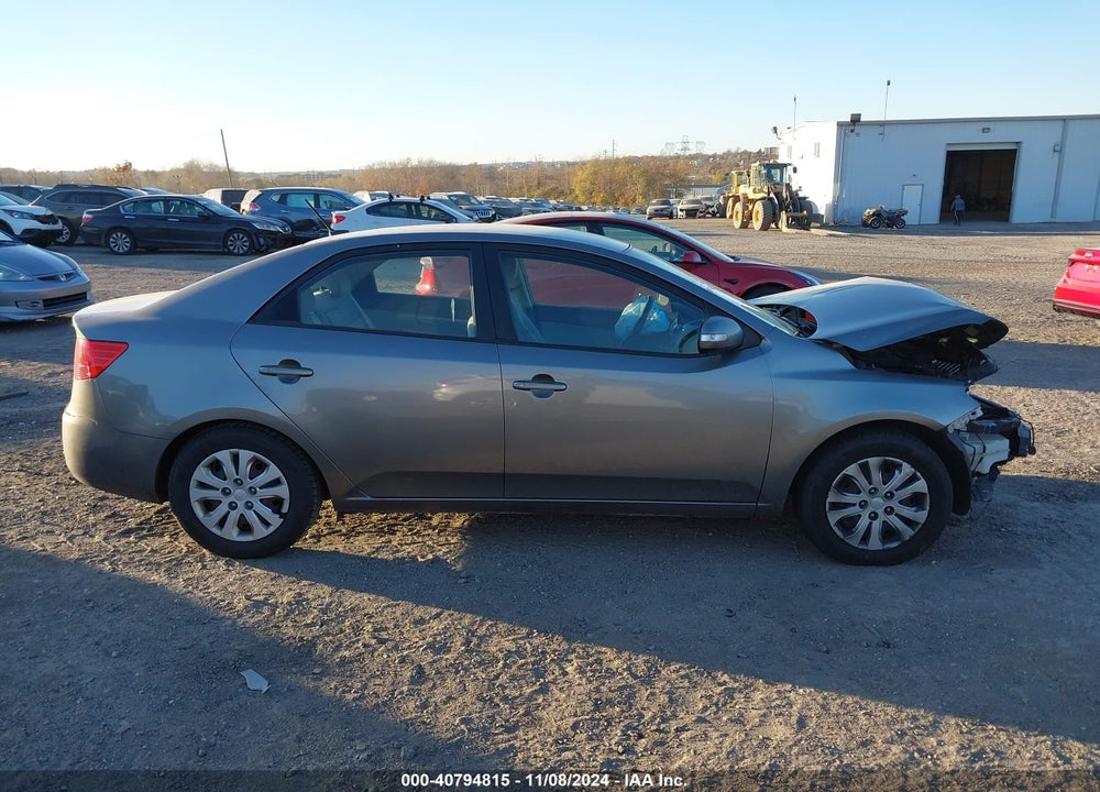 2010 KIA FORTE EX VIN: KNAFU4A25A5271160