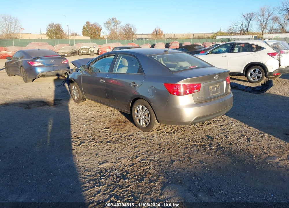2010 KIA FORTE EX VIN: KNAFU4A25A5271160