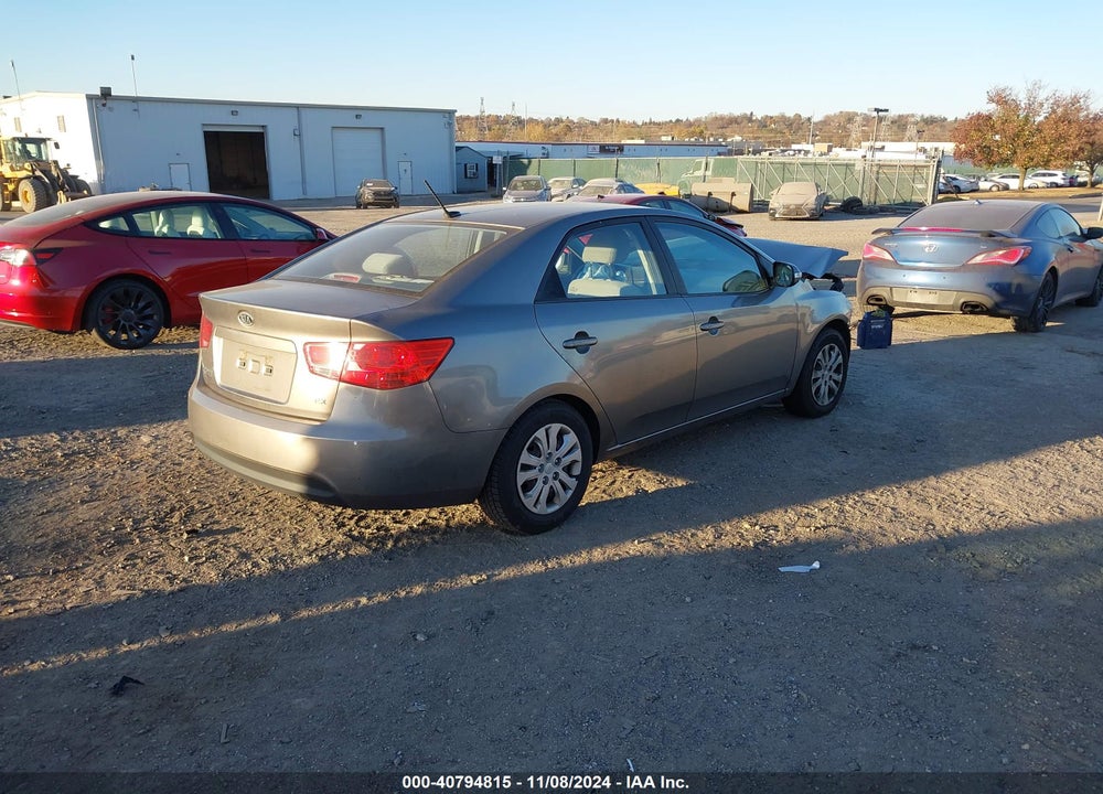 2010 KIA FORTE EX VIN: KNAFU4A25A5271160
