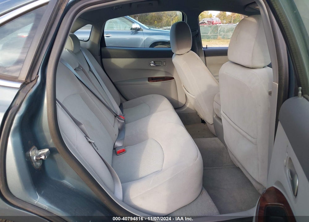 2007 BUICK LACROSSE VIN: 2G4WC582171114605
