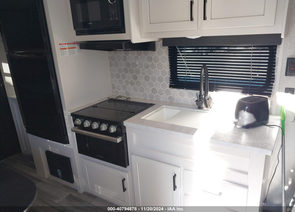 2024 JAYCO JAY FLIGHT VIN: 1UJBC0BN6R17V0230
