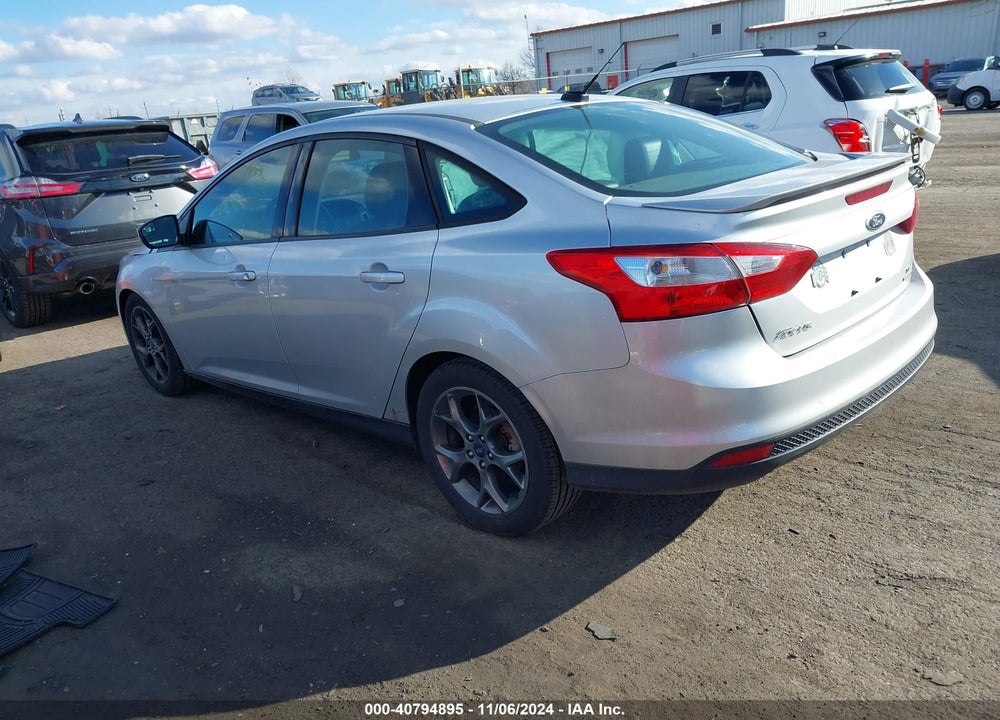 2014 FORD FOCUS SE VIN: 1FADP3F24EL107569