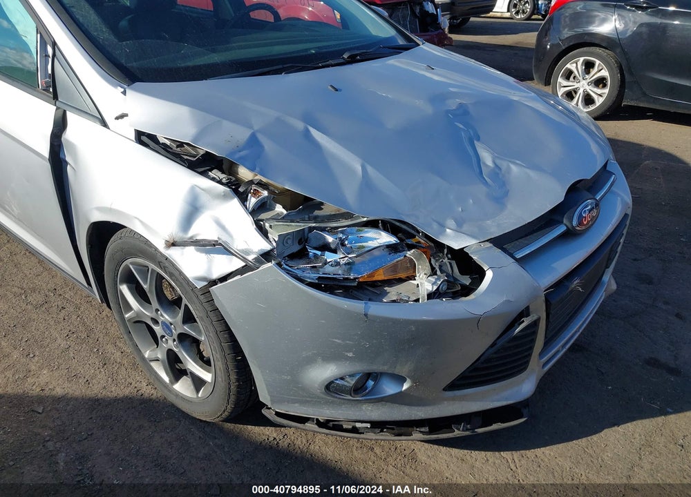 2014 FORD FOCUS SE VIN: 1FADP3F24EL107569