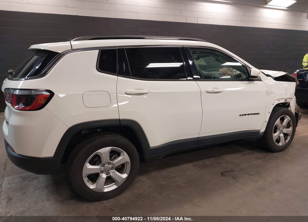 2018 JEEP COMPASS LATITUDE 4X4 VIN: 3C4NJDBB0JT161882