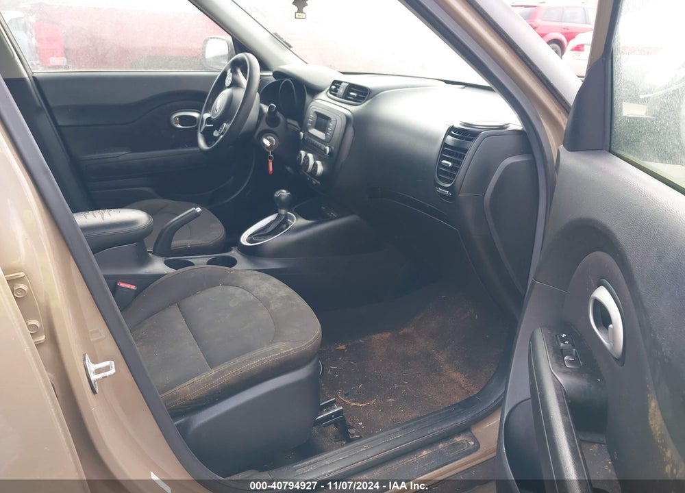 2015 KIA SOUL VIN: KNDJN2A22F7187713