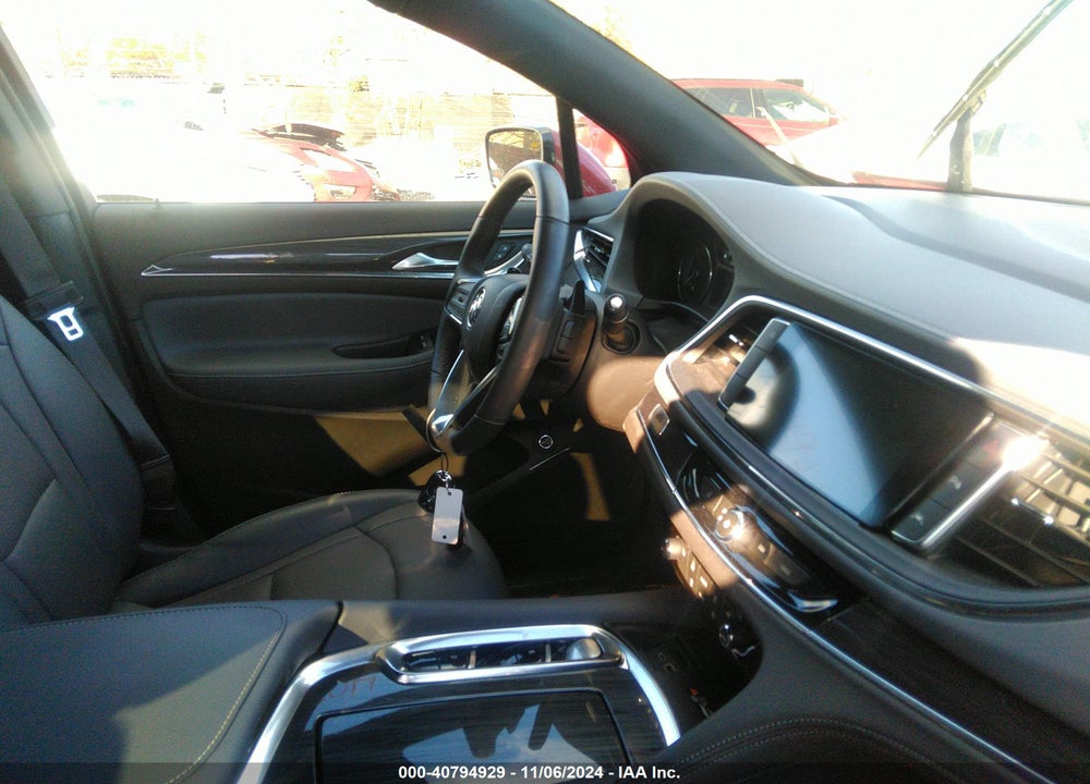 2024 BUICK ENCLAVE ESSENCE FWD VIN: 5GAERBKWXRJ135925