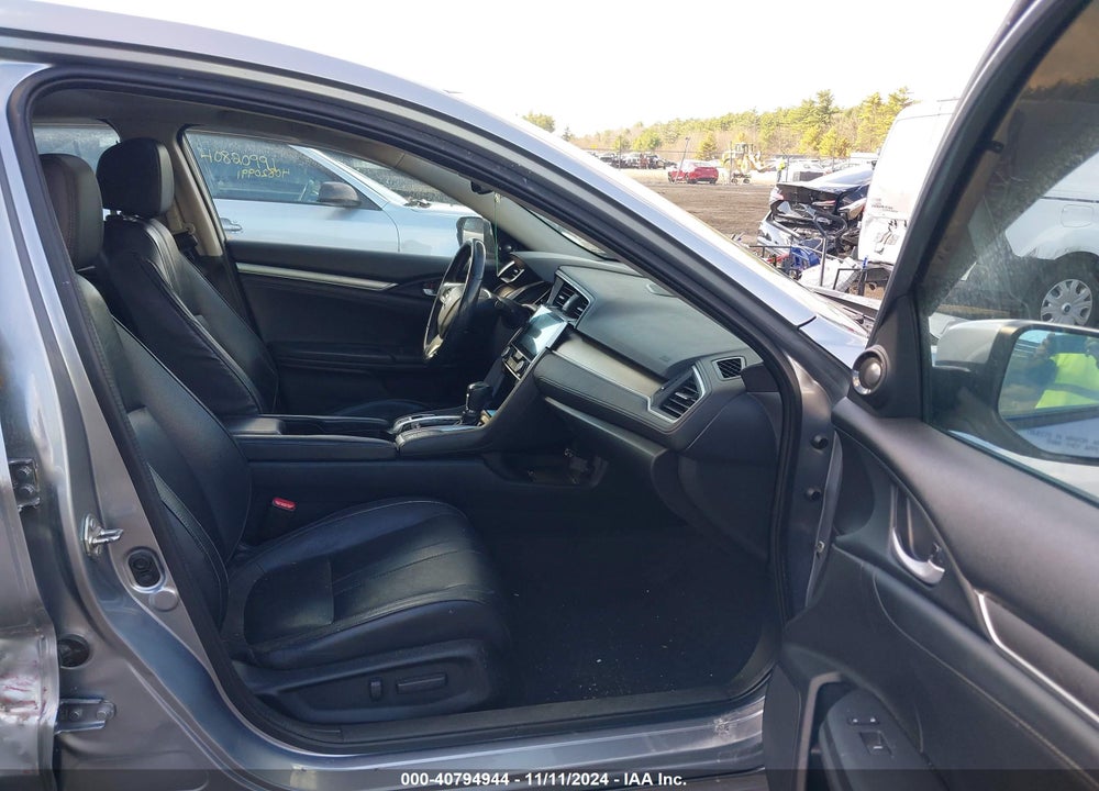 2016 HONDA CIVIC VIN: 19XFC1F91GE208709