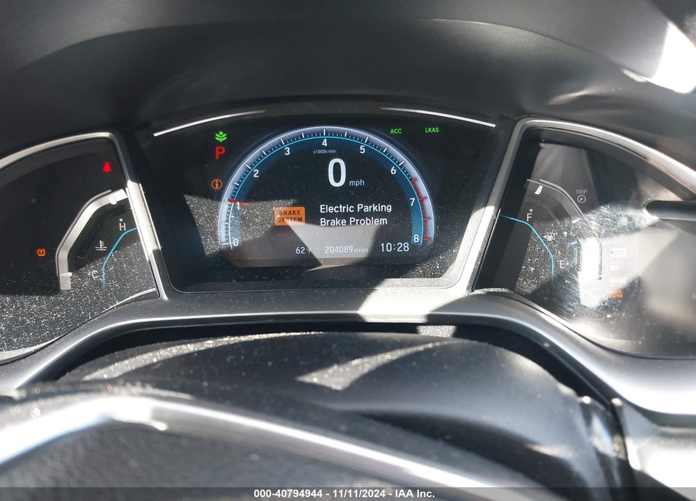 2016 HONDA CIVIC VIN: 19XFC1F91GE208709