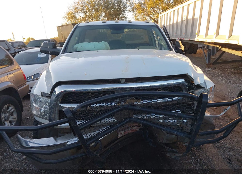 2017 RAM 3500 CHASSIS TRADESMAN/SLT VIN: 3C7WRTAJ8HG623899