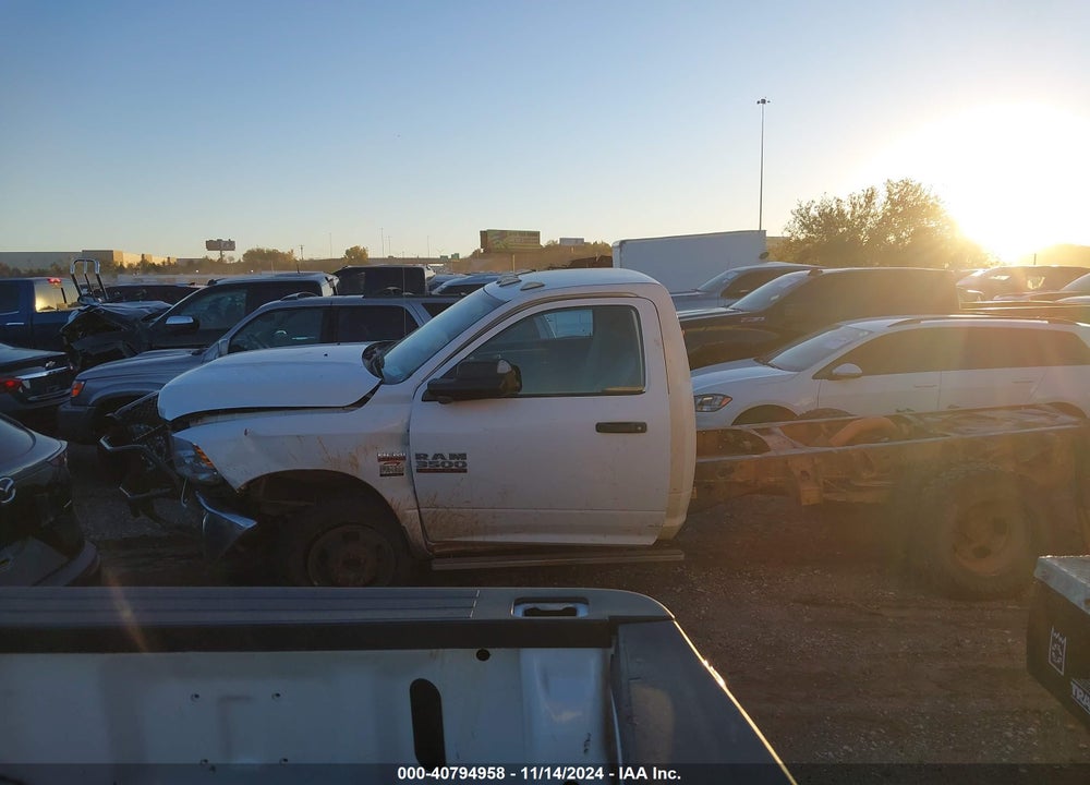 2017 RAM 3500 CHASSIS TRADESMAN/SLT VIN: 3C7WRTAJ8HG623899