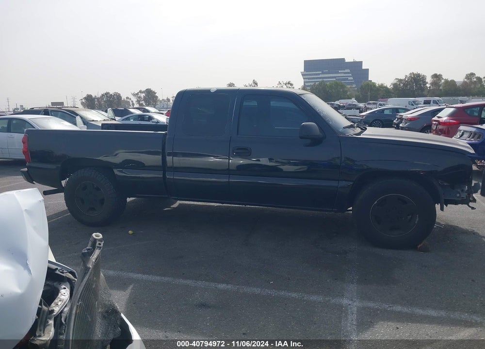 2003 CHEVROLET SILVERADO 1500 LS VIN: 2GCEC19V631293199