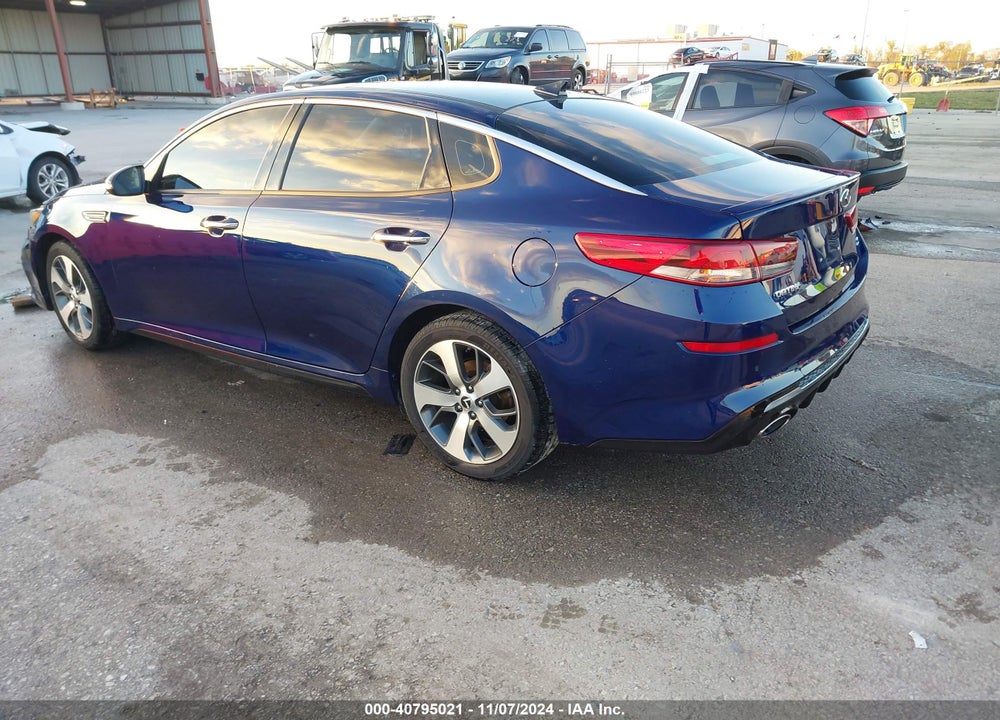 2019 KIA OPTIMA S VIN: 5XXGT4L39KG287553