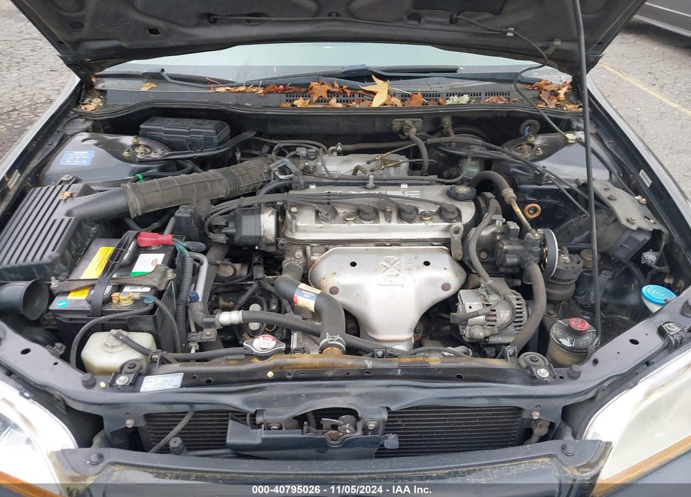2002 HONDA ACCORD 2.3 SE VIN: JHMCG56702C029010